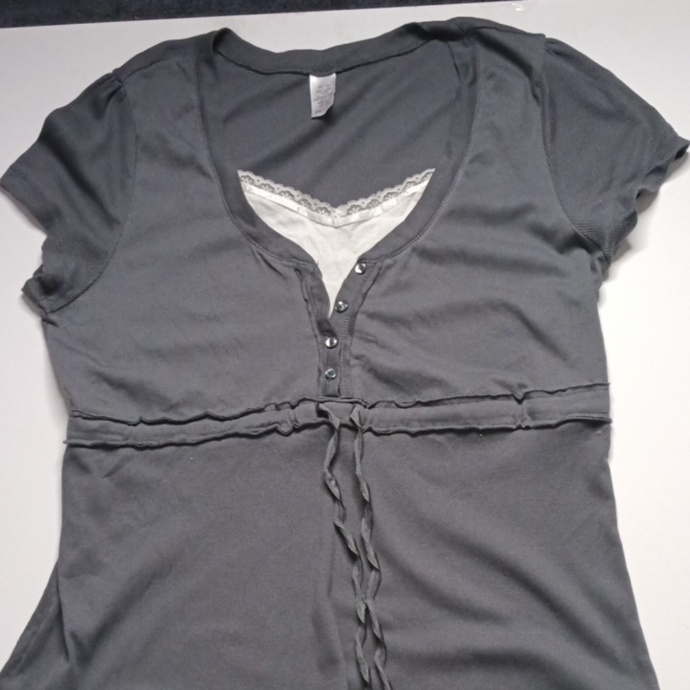 Women’s Gray Henley Tie-Waist Top with Lace Trim - Size 1X NWOT